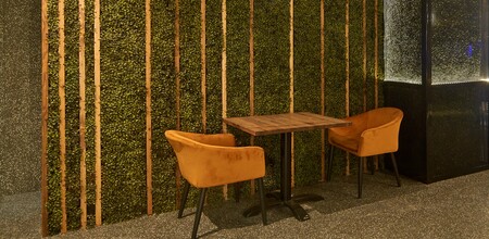 Artificial Green Walls